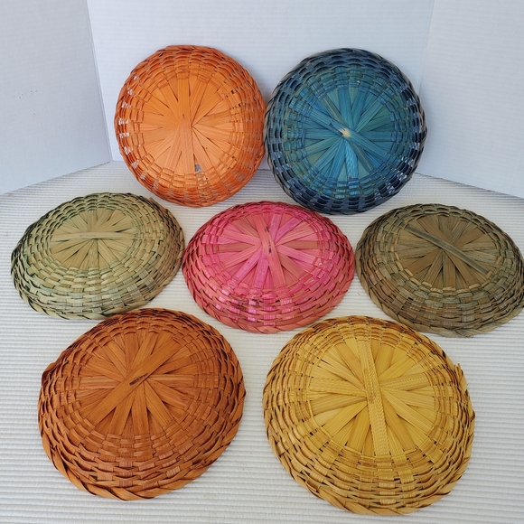 7 Wicker Paper Plate Holders Baskets 9" Vintage Rattan Round Boho Raffia Straw - Picture 5 of 8